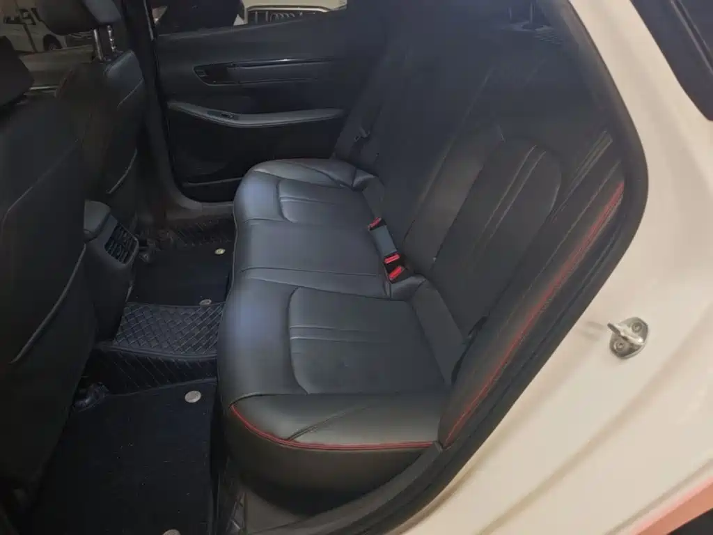 Hyundai Sonata — миниатюра 17