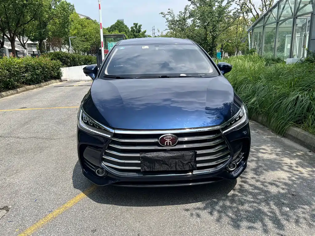 BYD MAX — миниатюра 2