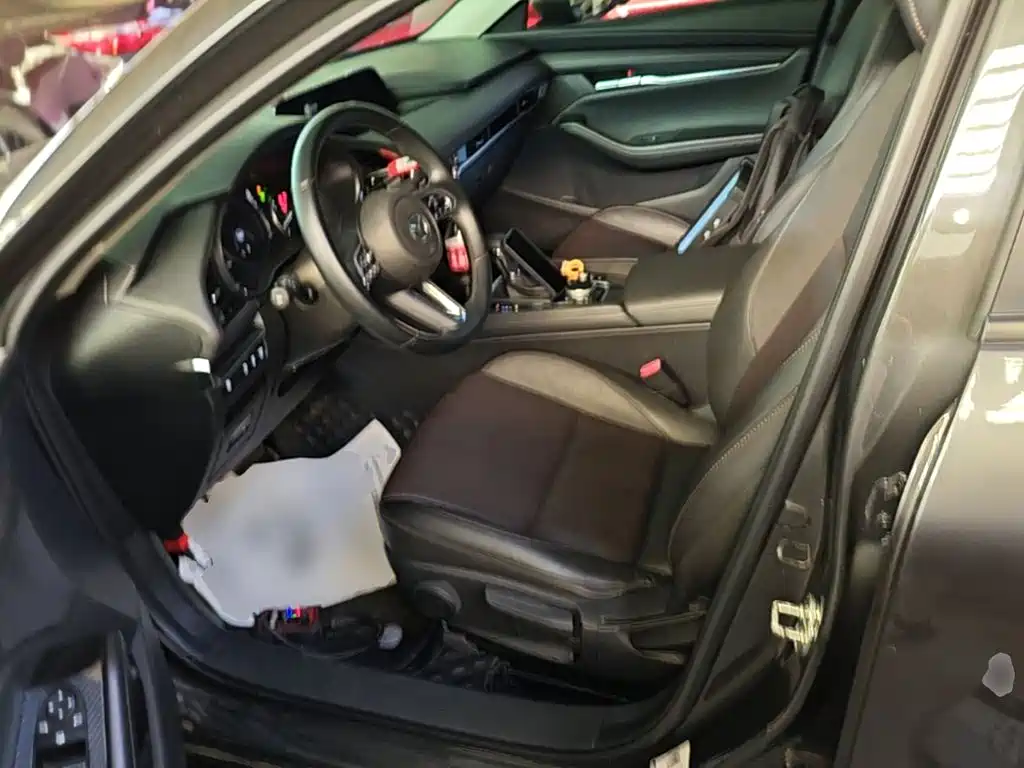 Mazda 3 Axela — миниатюра 15