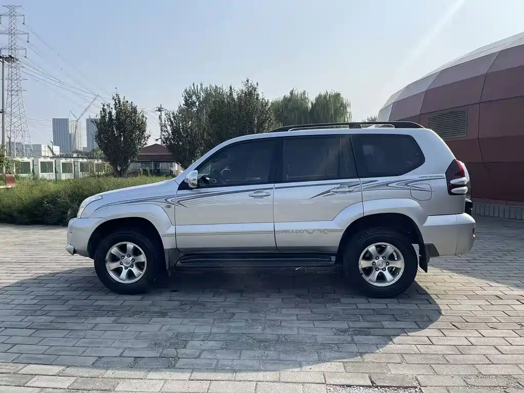 Toyota Prado — миниатюра 5
