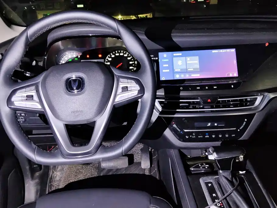 Changan CS35PLUS — миниатюра 12