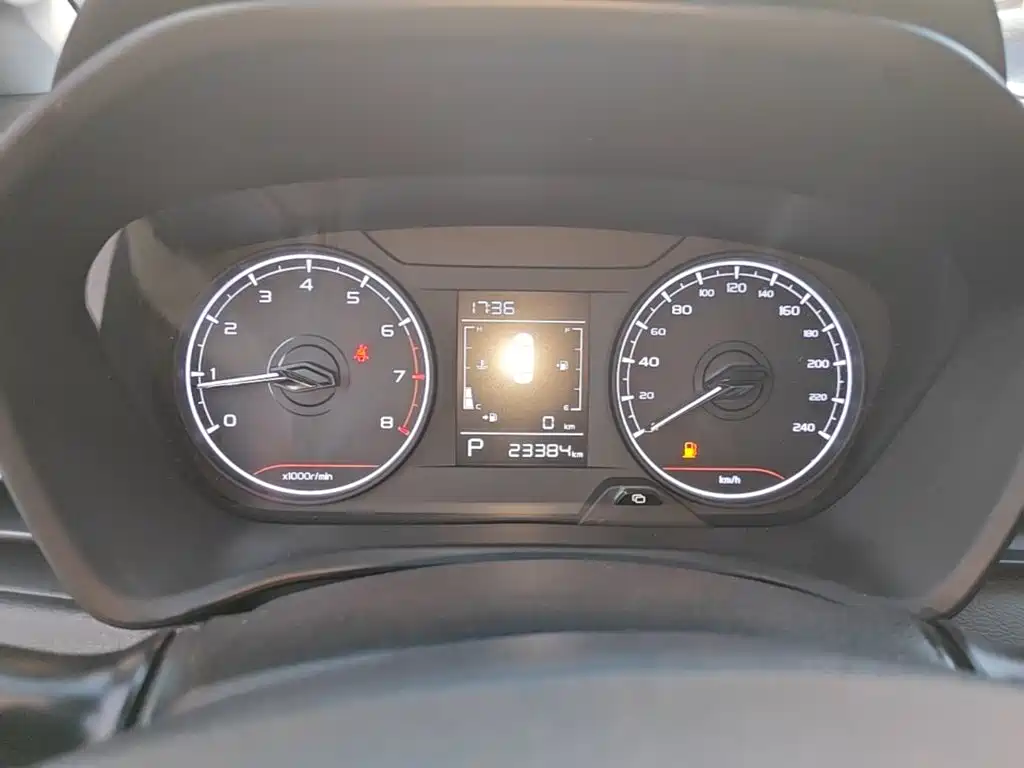 Geely Vision X3 — миниатюра 12