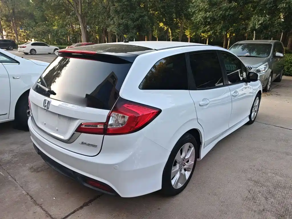 Honda Jade — миниатюра 7