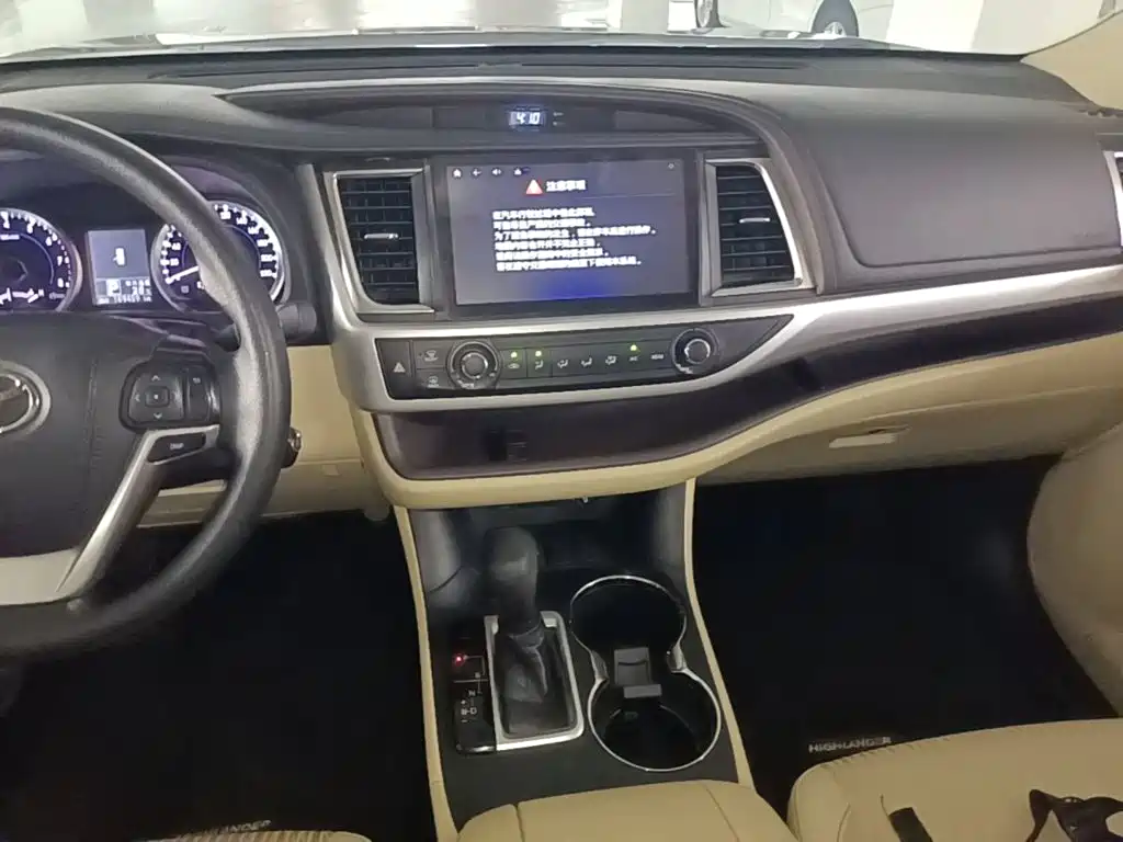 Toyota Highlander — миниатюра 13