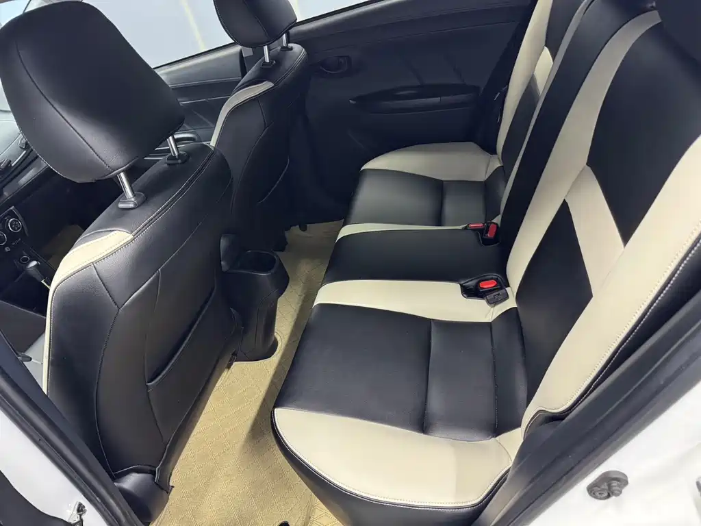 TOYOTA YARIS L ZHIXUAN