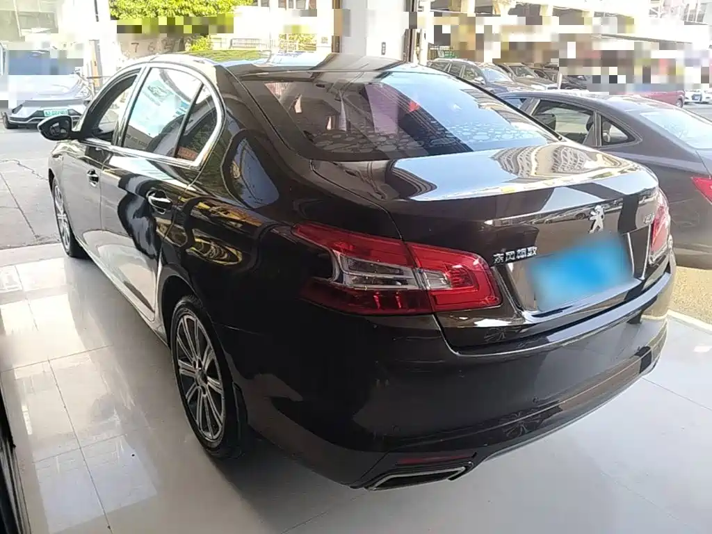 Peugeot 408 — миниатюра 5