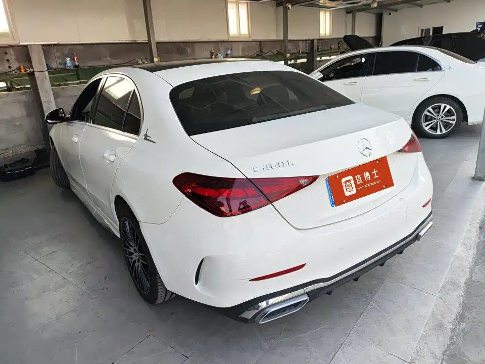 Mercedes-Benz C-Class — миниатюра 3