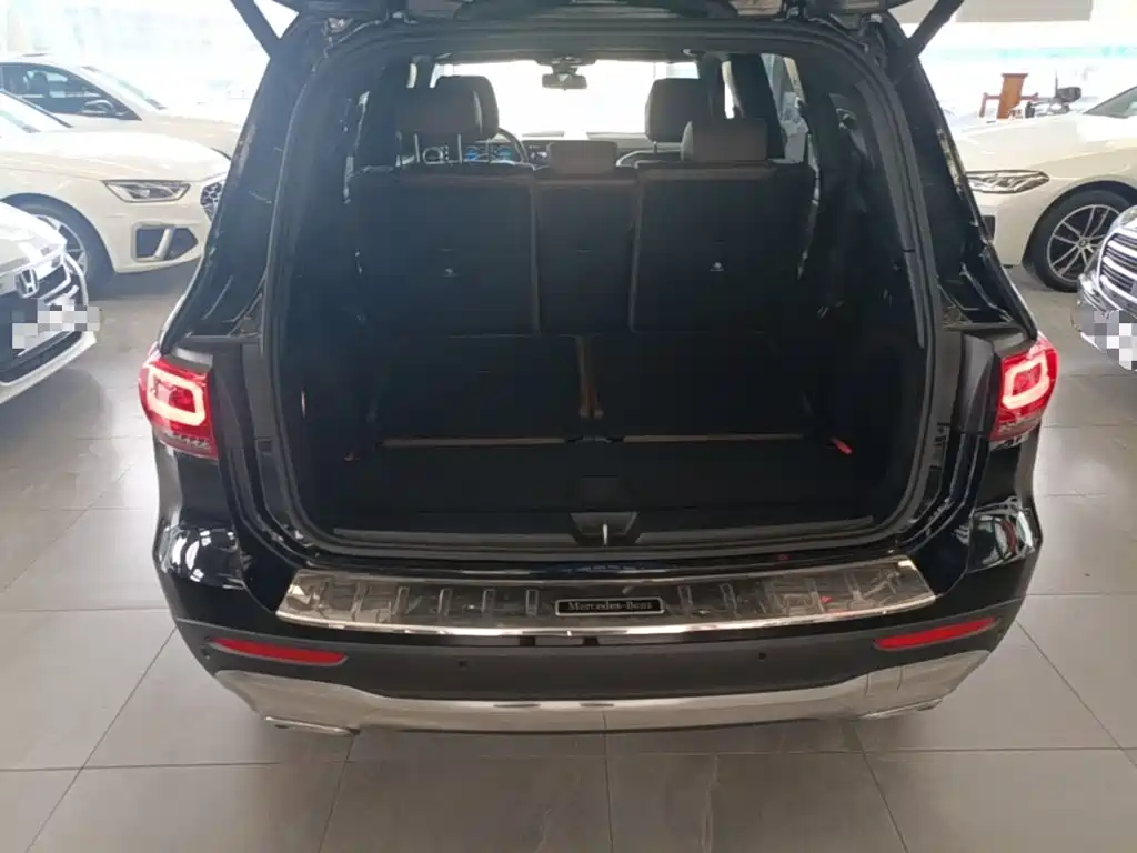 Mercedes-Benz GLB — миниатюра 19