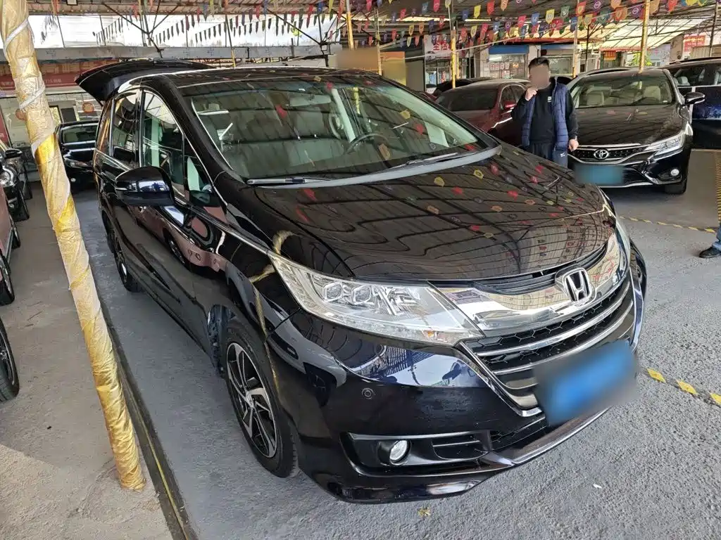 Honda Odyssey — миниатюра 4