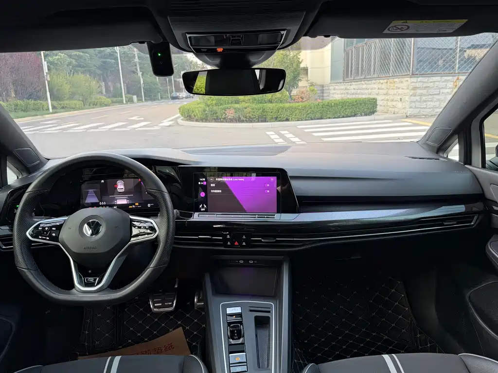 Volkswagen Golf — миниатюра 15