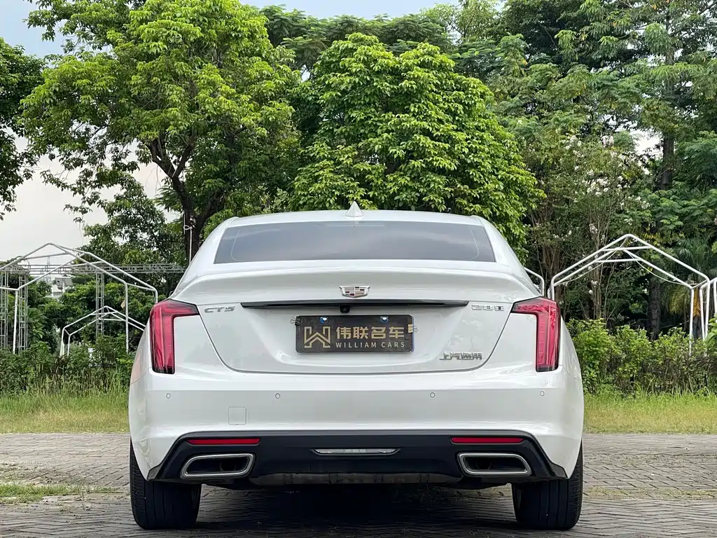 Cadillac CT5 — миниатюра 5