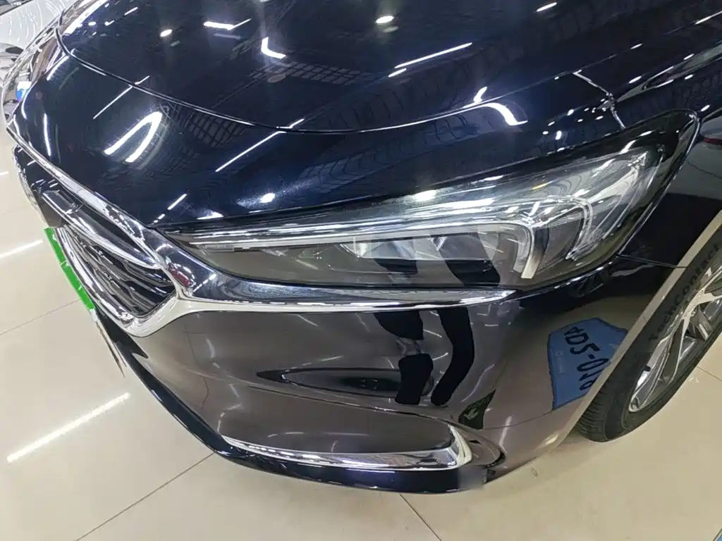 Buick LaCrosse — миниатюра 24