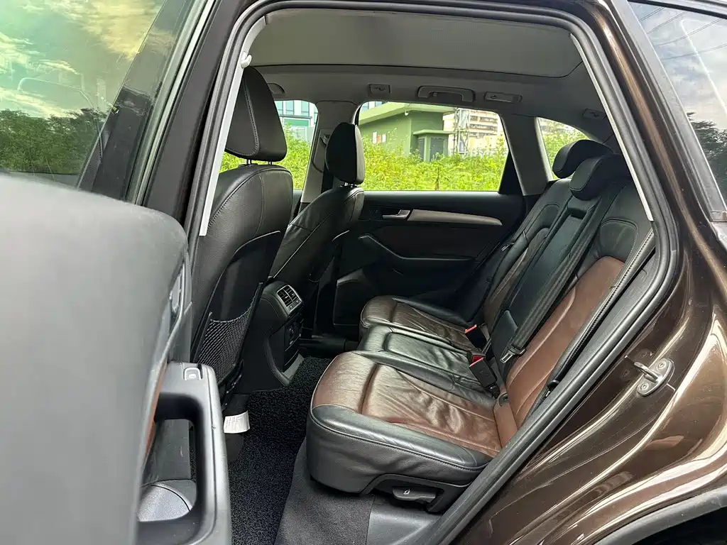 Audi Q5 — миниатюра 12