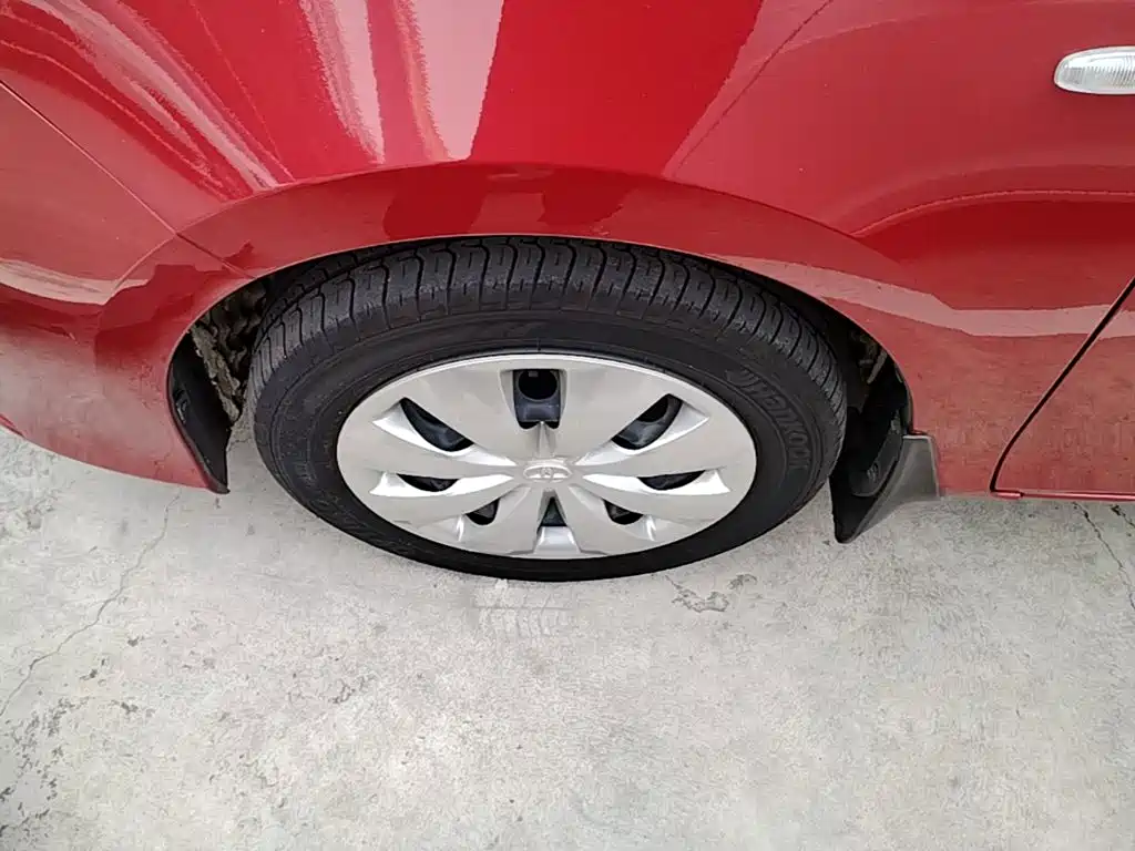 Toyota Yaris L — миниатюра 23