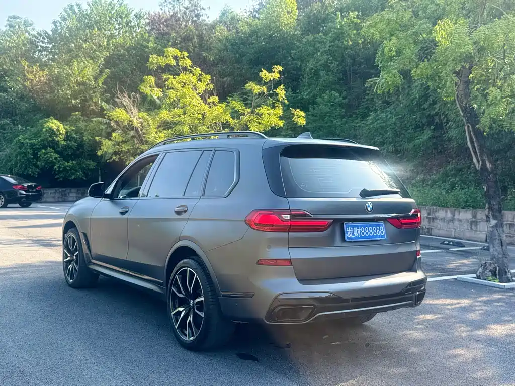 BMW X7 — миниатюра 4