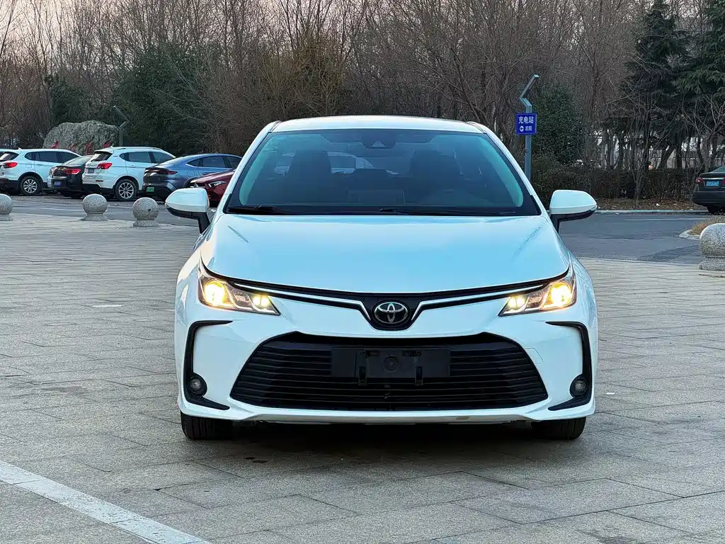 Toyota Corolla — миниатюра 2
