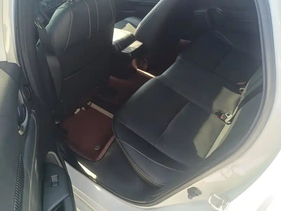 Honda Civic — миниатюра 11