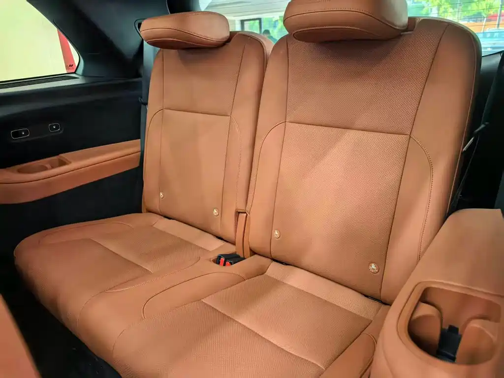 Li Auto Li L8 — миниатюра 6