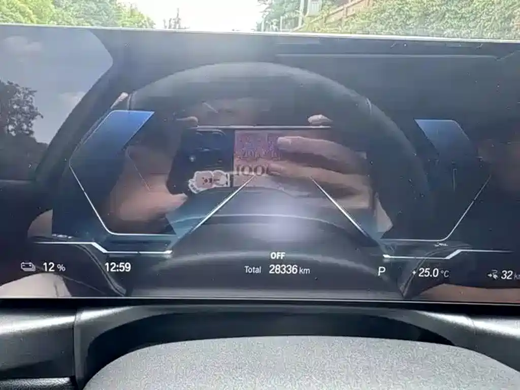 BMW i3 — миниатюра 9
