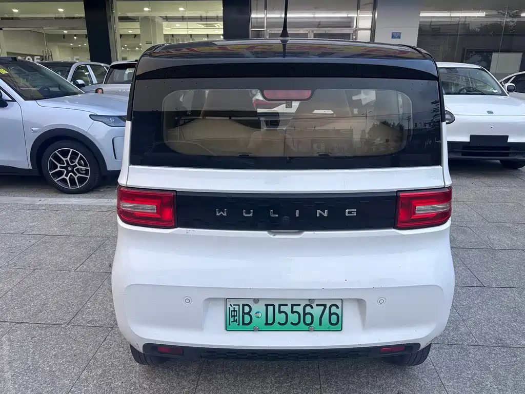 Wuling MINIEV — миниатюра 4