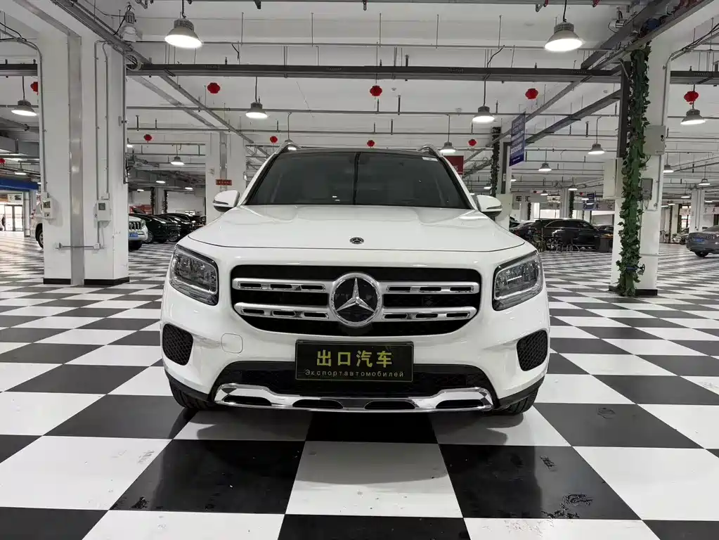 Mercedes-Benz GLB — миниатюра 2