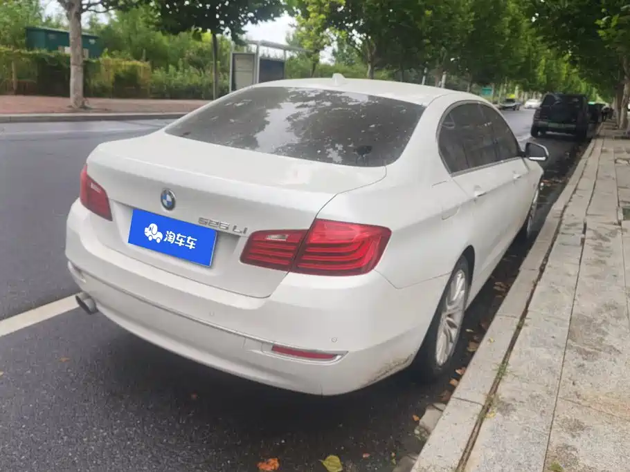 BMW 5 Series — миниатюра 3
