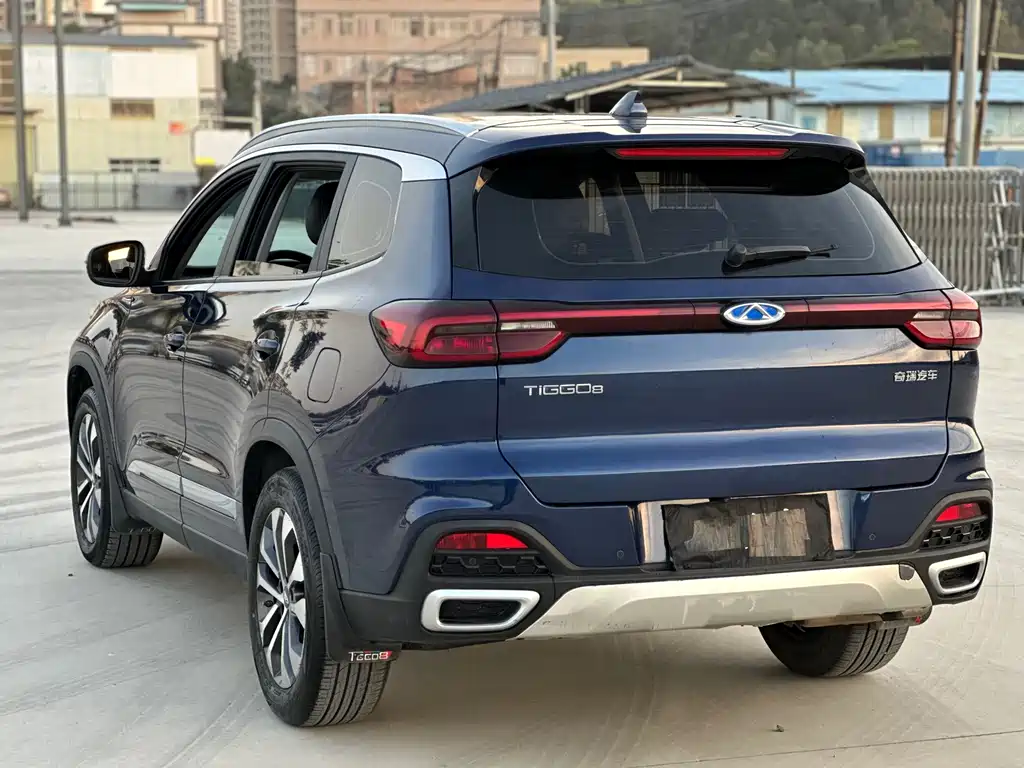 CHERY TIGGO 8