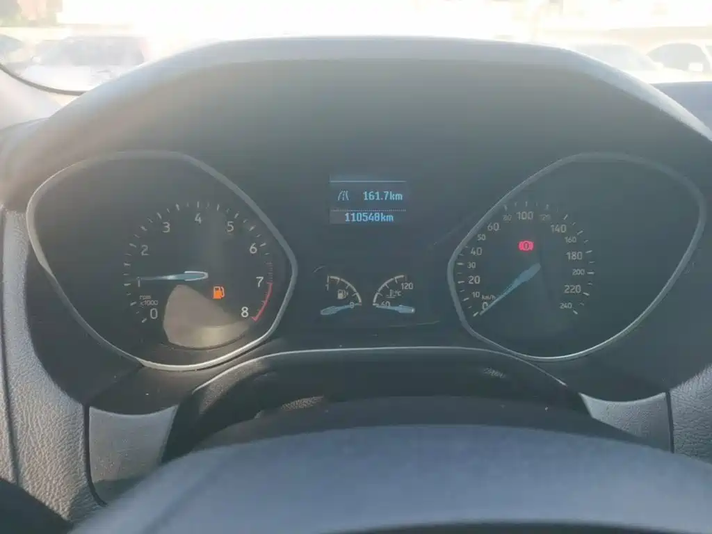 Ford Focus — миниатюра 12