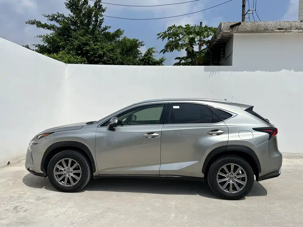 Lexus NX — миниатюра 3