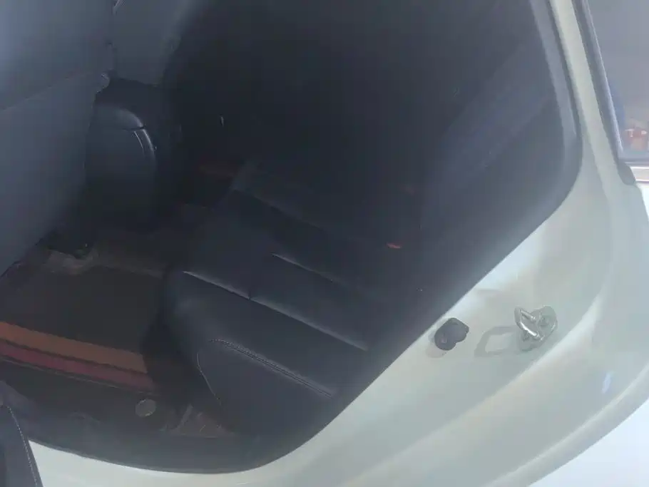 Nissan Sylphy — миниатюра 11