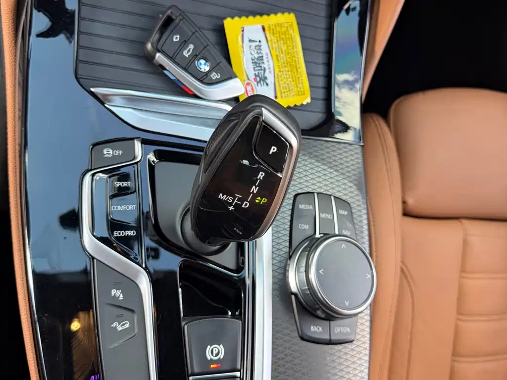 BMW X4 — миниатюра 26