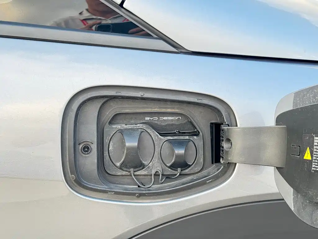BYD Dolphin — миниатюра 16