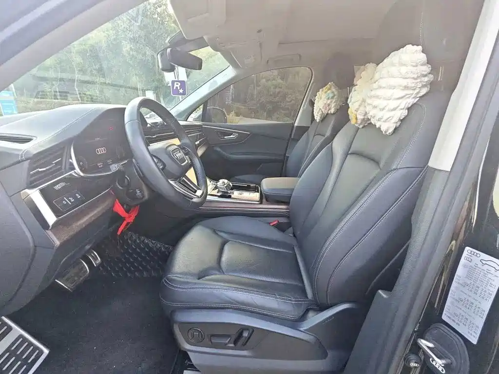 Audi Q7 — миниатюра 3