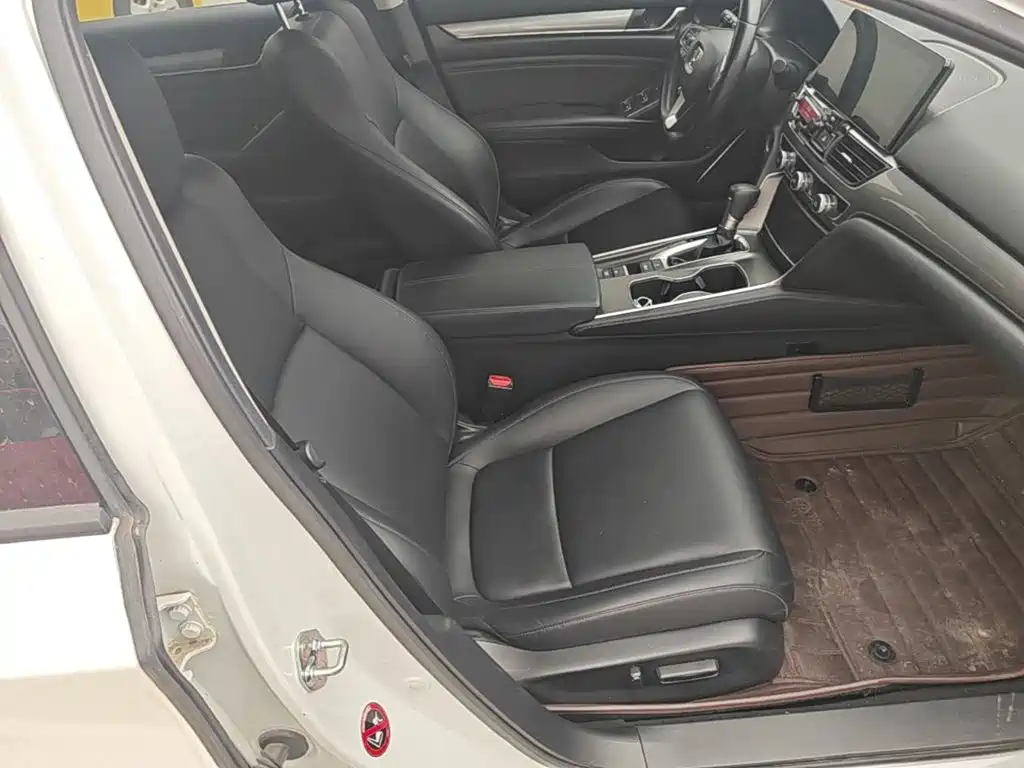Honda Accord — миниатюра 25