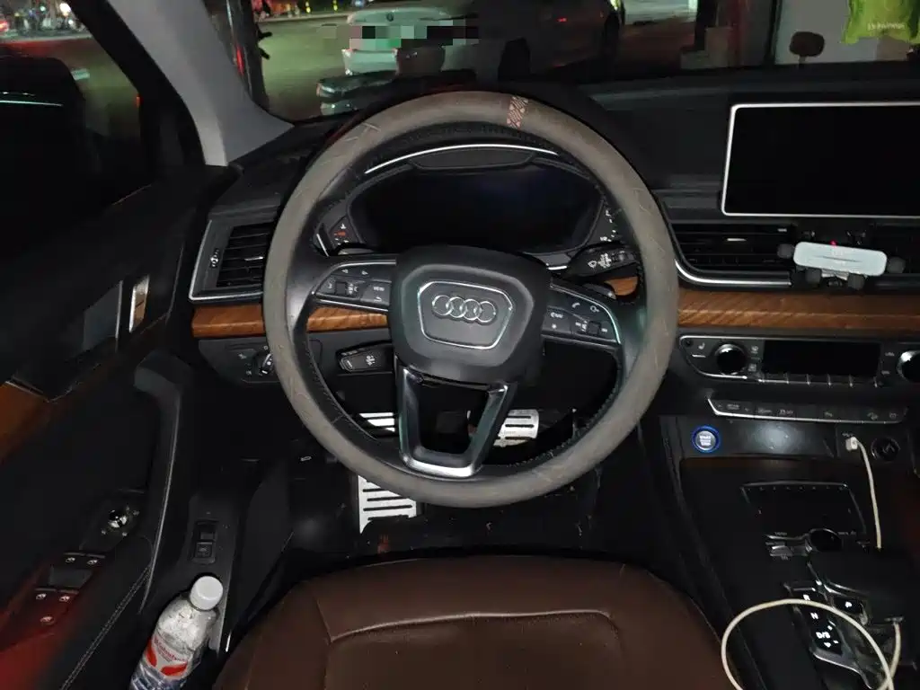 Audi Q5L — миниатюра 3