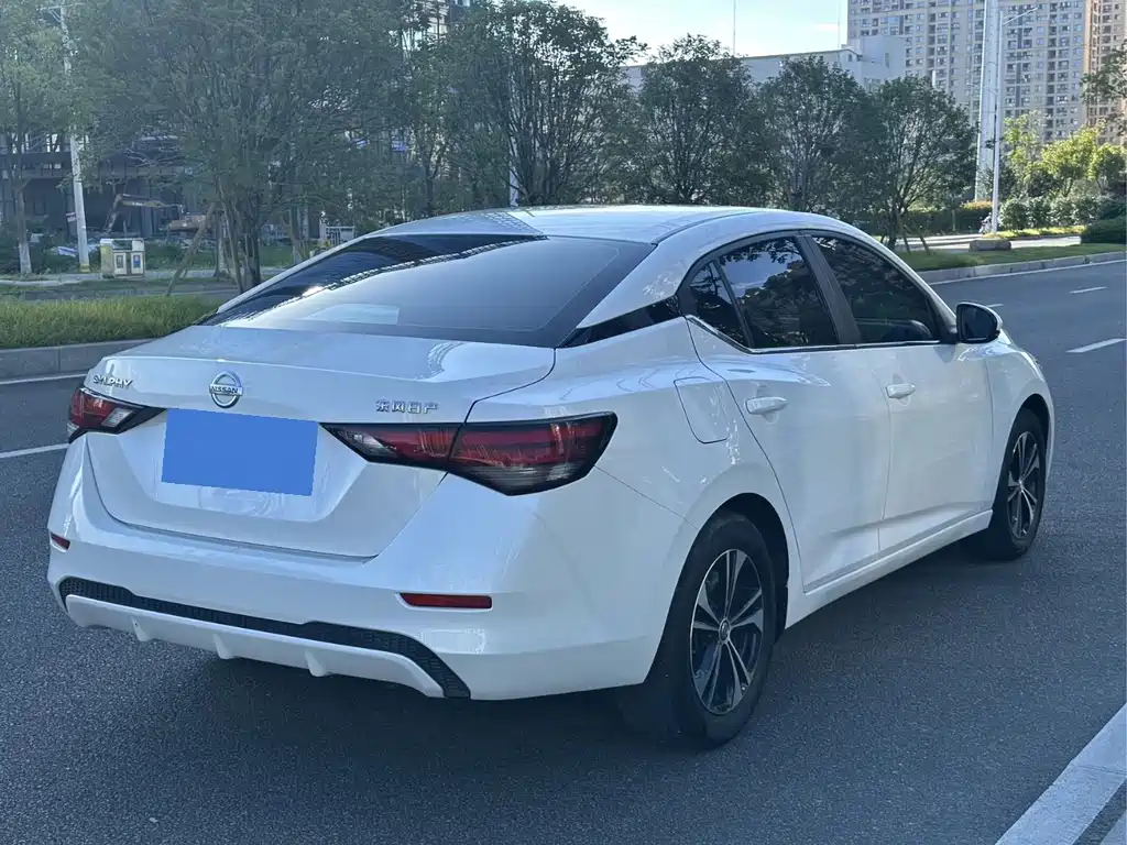 Nissan Sylphy — миниатюра 7