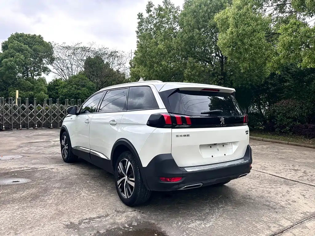 Peugeot 5008 — миниатюра 20