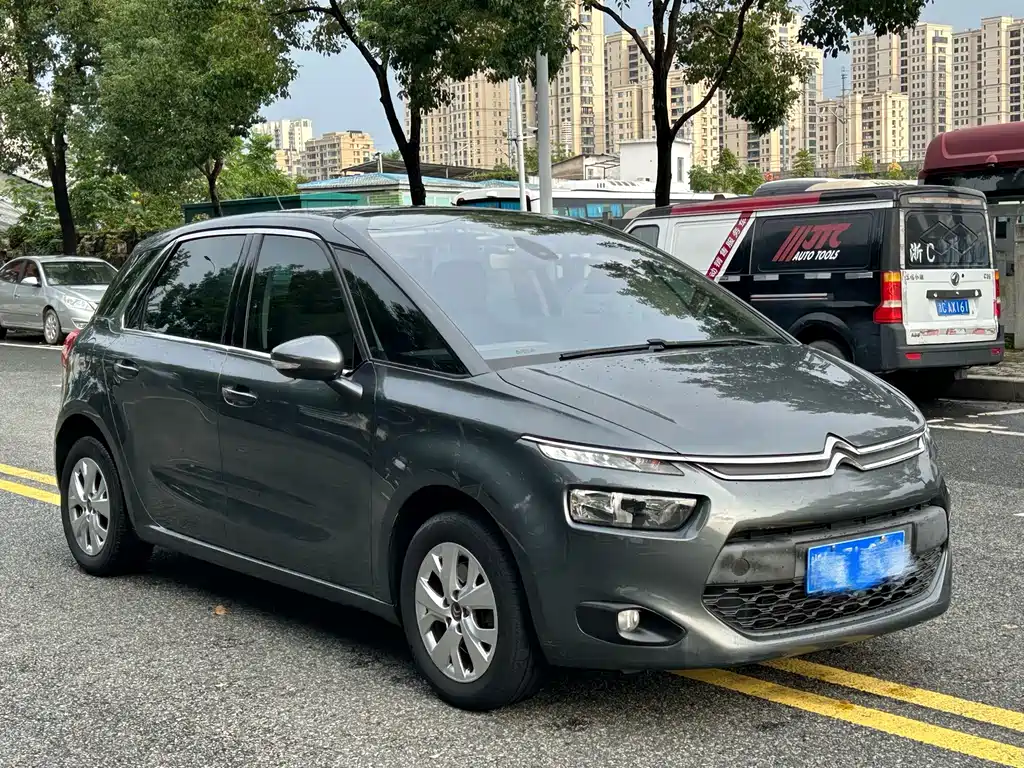 Citroen C4 Picasso — миниатюра 3