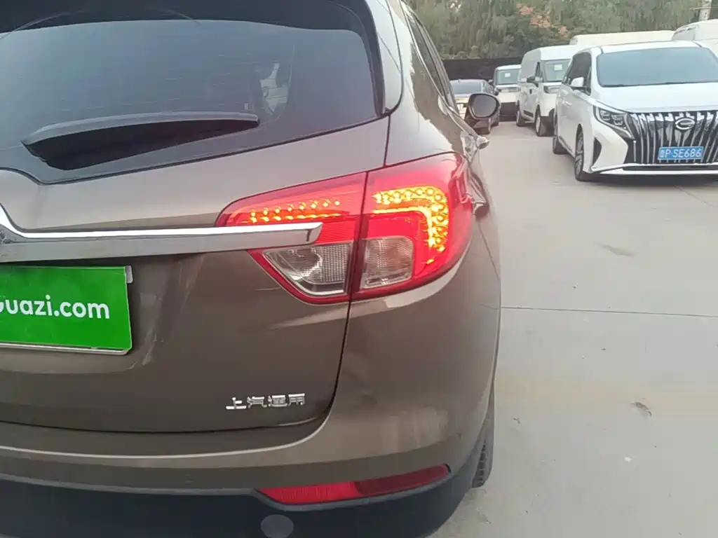 Buick Envision Plus — миниатюра 8