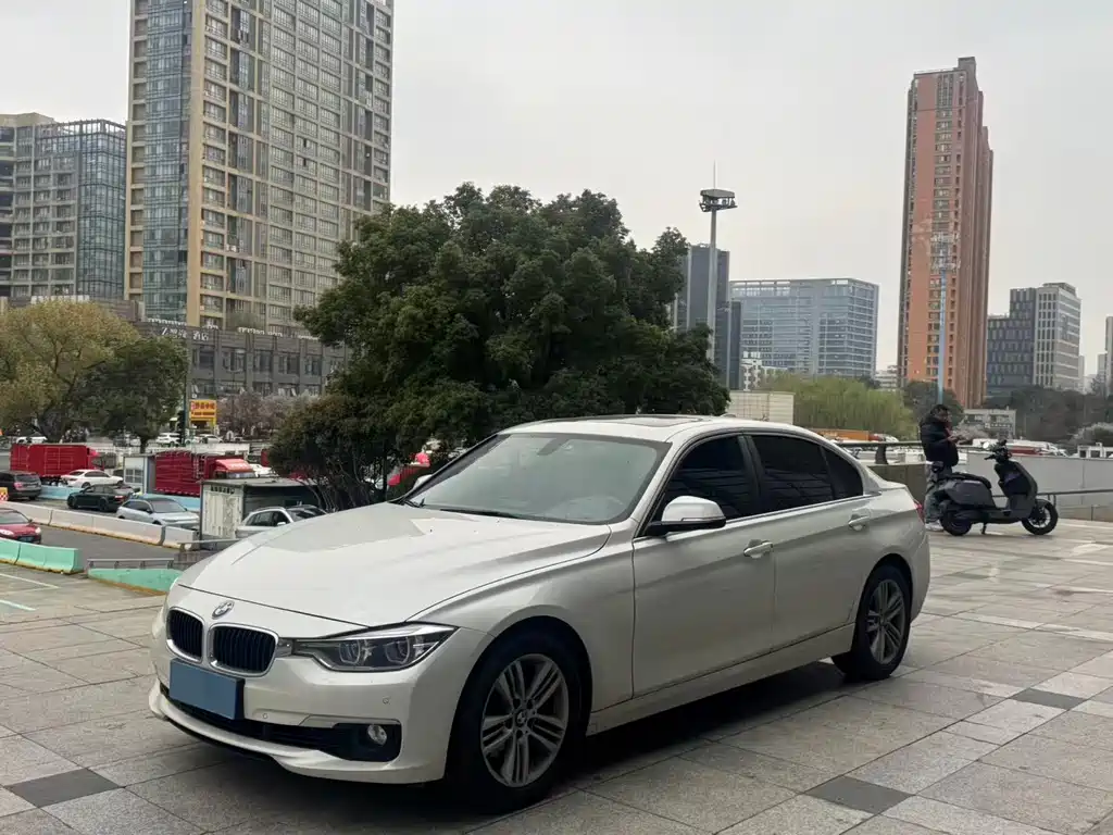 BMW 3 Series 2017