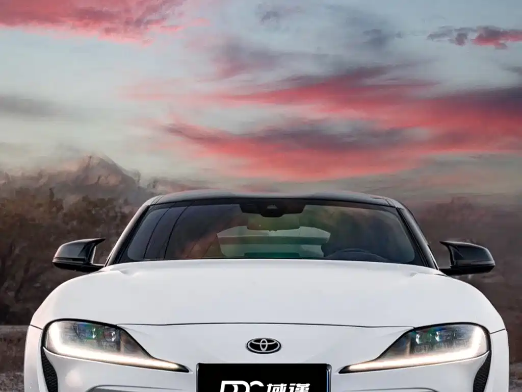 Toyota Supra — миниатюра 3