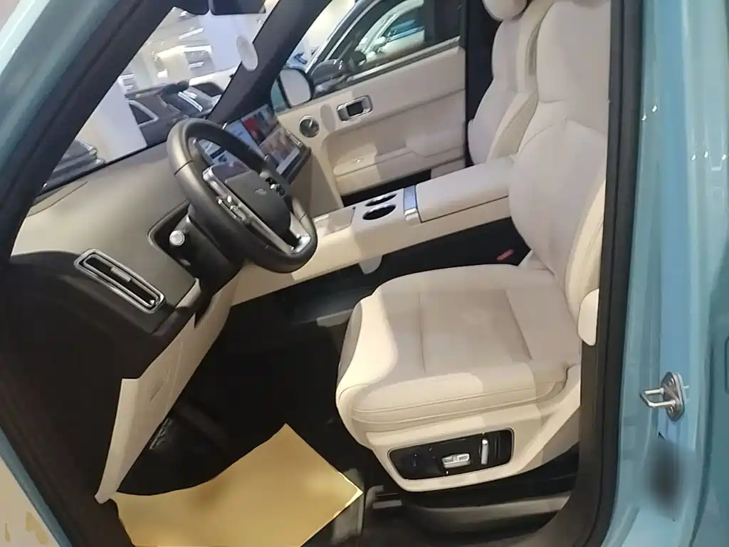 Li Auto Li L7 — миниатюра 15