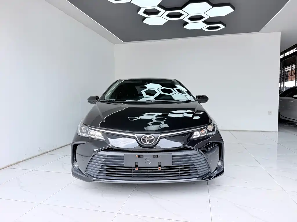 Toyota Corolla — миниатюра 2