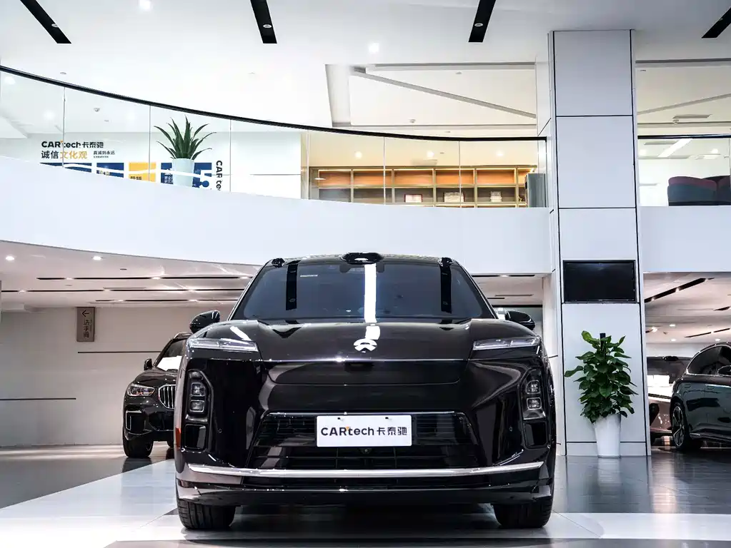 NIO ES8 — миниатюра 2