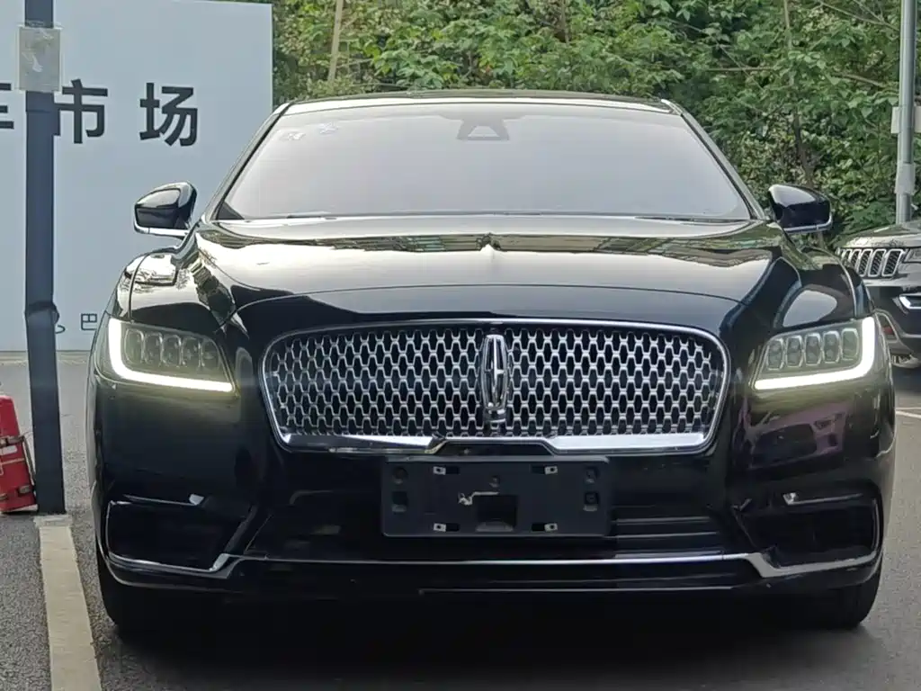 Lincoln Continental — миниатюра 2