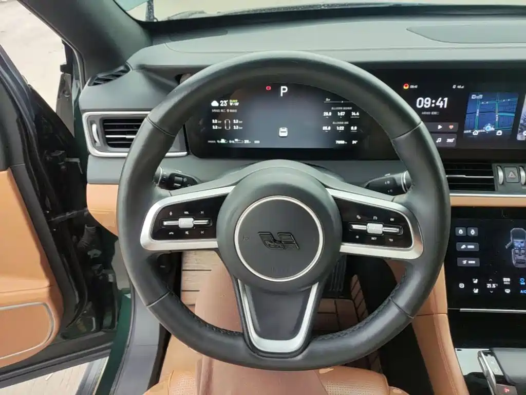 Li Auto Li ONE — миниатюра 11
