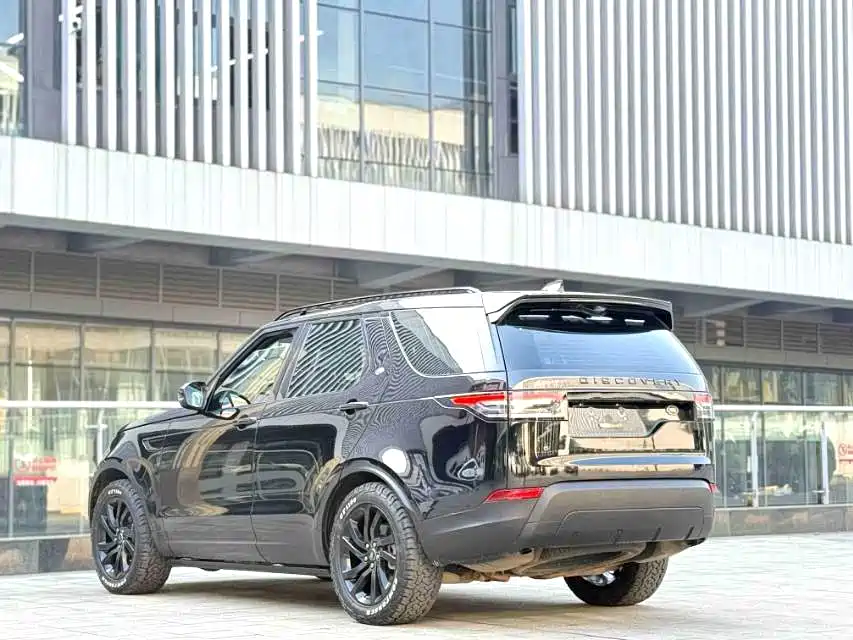 Land Rover Discovery — миниатюра 7