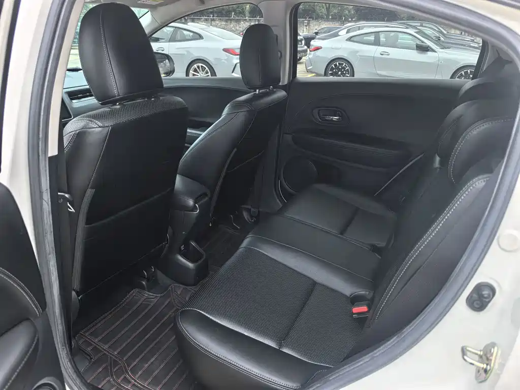Honda Vezel — миниатюра 10