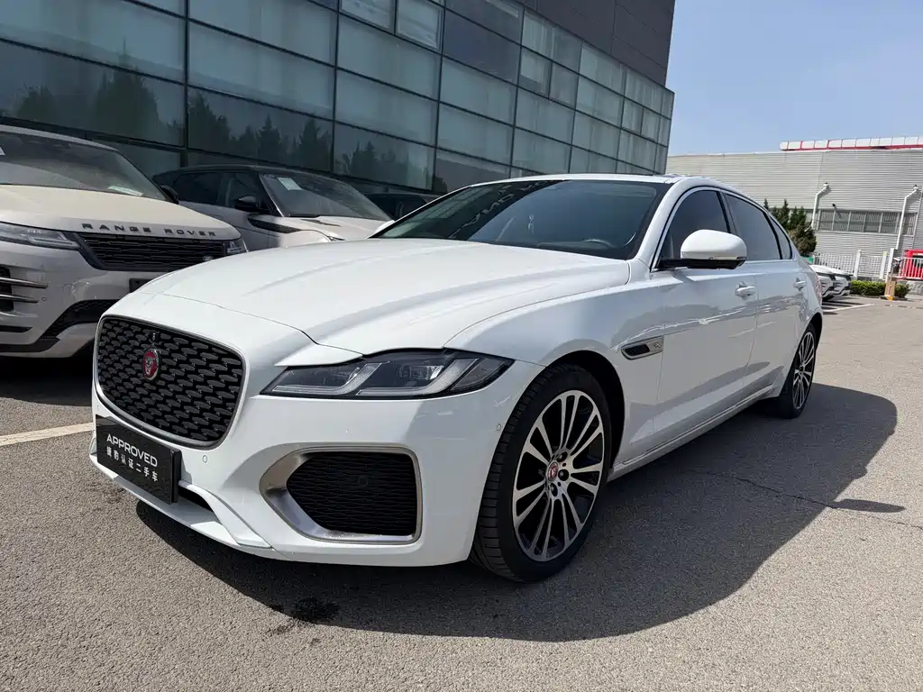 Jaguar XFL 2024