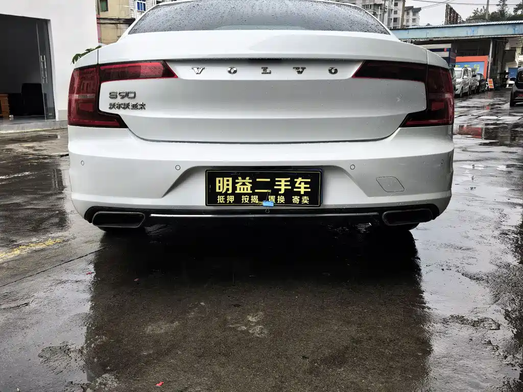 Volvo S90 2020 T4 Luxury